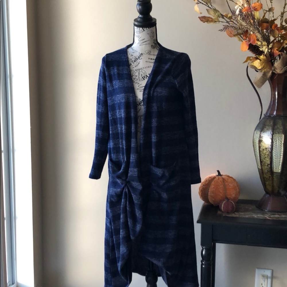 LuLaRoe Sarah duster cardigan sweater